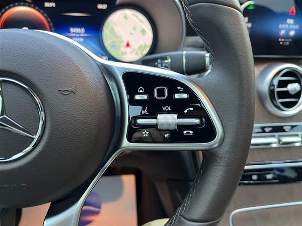 奔驰GLC 2020款 改款 GLC 300 L 4MATIC 动感型
