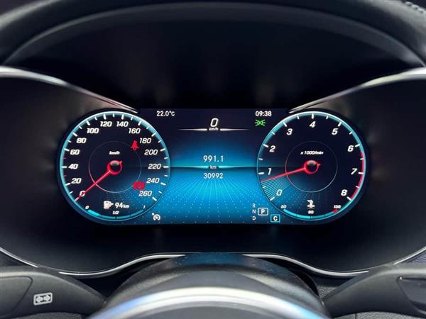 奔驰GLC轿跑 2022款 GLC 260 4MATIC 轿跑SUV