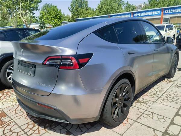 Model Y 2021款 标准续航后驱版