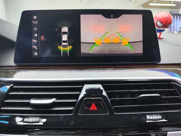 宝马5系 2019款 改款 530Li 领先型 M运动套装