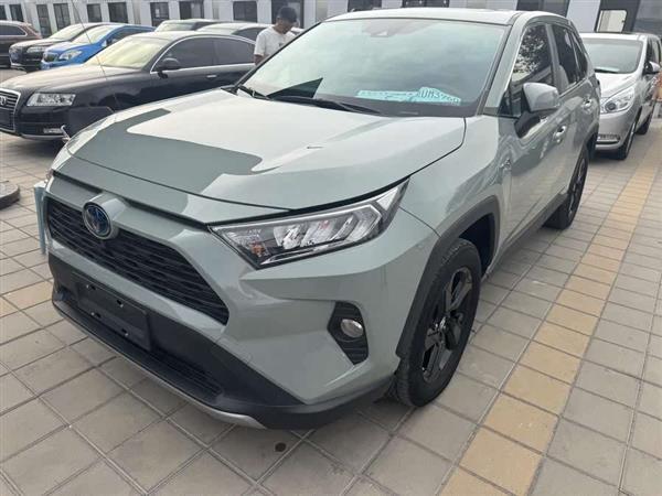 RAV4荣放 2021款 改款 双擎 2.5L E-CVT四驱精英PLUS版