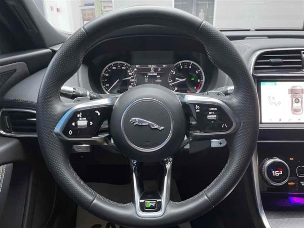 捷豹XEL 2020款 2.0T 200PS R-DYNAMIC S进取运动版