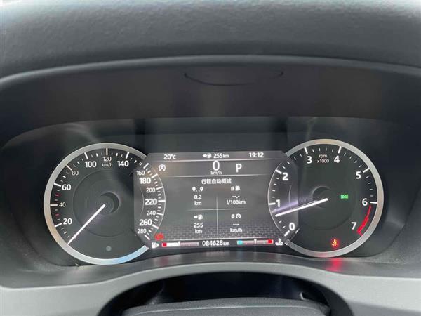捷豹XEL 2020款 2.0T 200PS R-DYNAMIC S进取运动版