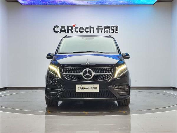 奔驰V级 2022款 V 260 L 长轴距豪华版