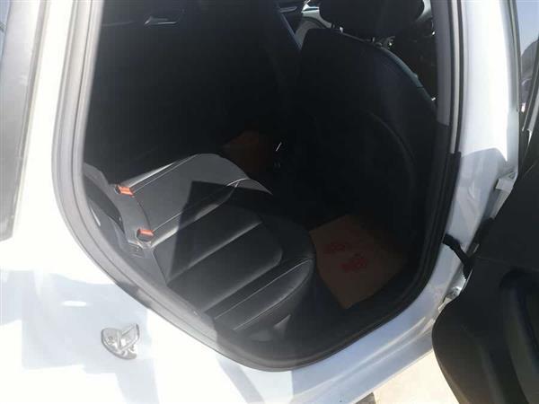 奥迪A3 2018款 30周年年型 Sportback 35 TFSI 风尚型