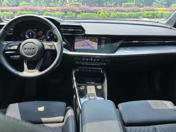 奥迪A3 2022款 Sportback 35 TFSI 时尚致雅型