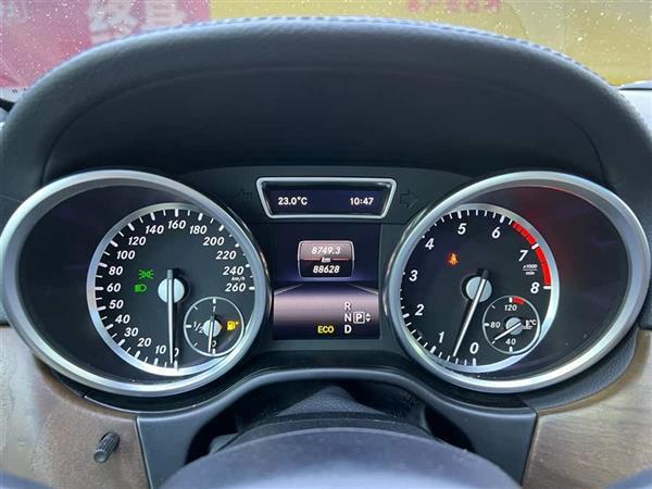 奔驰GL级 2015款 GL 500 4MATIC