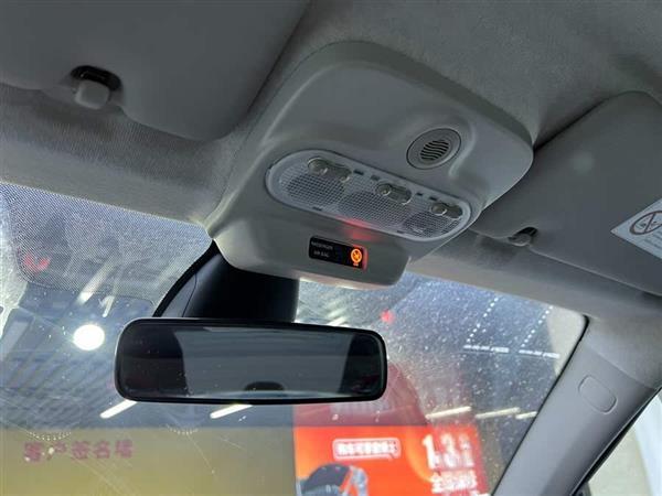 smart fortwo 2015款 1.0L 52千瓦硬顶激情版