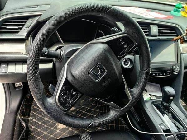 思域 2021款 HATCHBACK 220TURBO CVT潮酷控