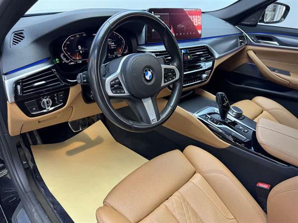 宝马5系(进口) 2021款 530i M运动套装