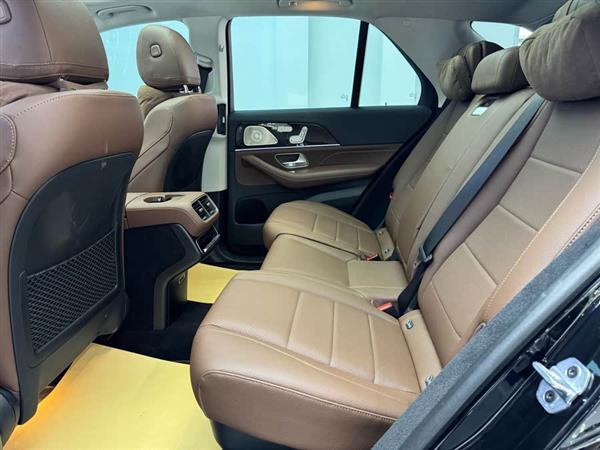 奔驰GLE 2024款 改款 GLE 350 4MATIC 时尚型