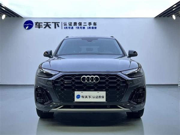 奥迪Q5L 2022款 改款 45T 臻选动感型
