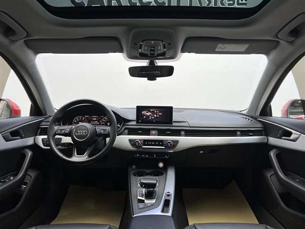 奥迪A4L 2018款 30周年年型 40 TFSI 时尚型