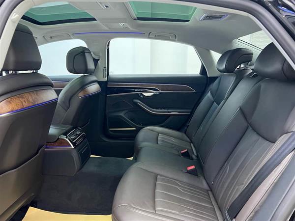 奥迪A8 2019款 A8L 55 TFSI quattro 豪华型