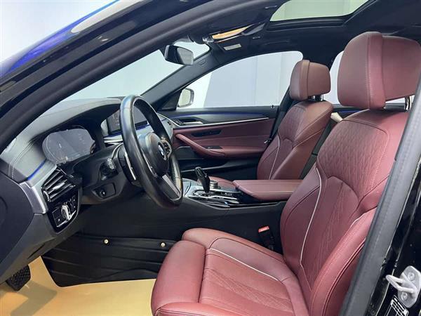 宝马5系 2022款 530Li 尊享型 M运动套装