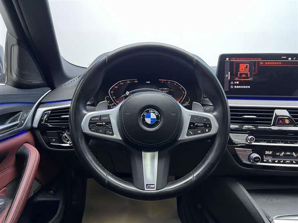 宝马5系 2022款 530Li 尊享型 M运动套装