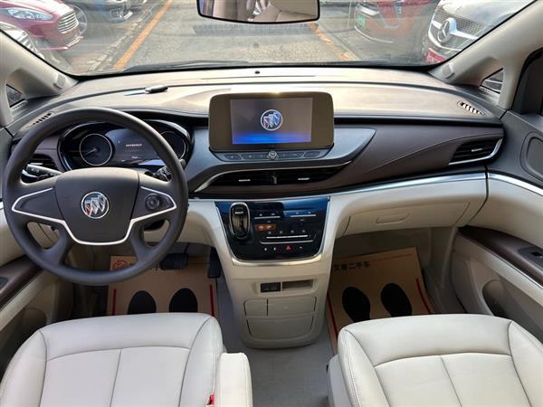 别克GL8 2021款 陆上公务舱 652T 舒适型