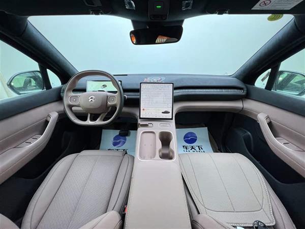 蔚来EC6 2024款 75kWh