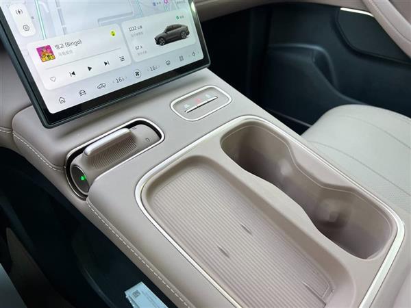蔚来EC6 2024款 75kWh