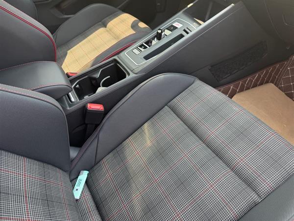 高尔夫GTI 2021款 380TSI DSG GTI
