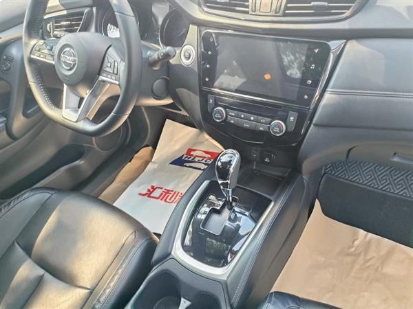 奇骏 2019款 2.0L CVT智联舒适版 2WD