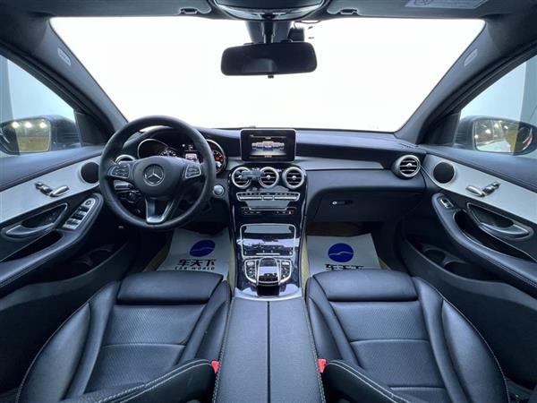 奔驰GLC轿跑 2017款 GLC 200 4MATIC 轿跑SUV
