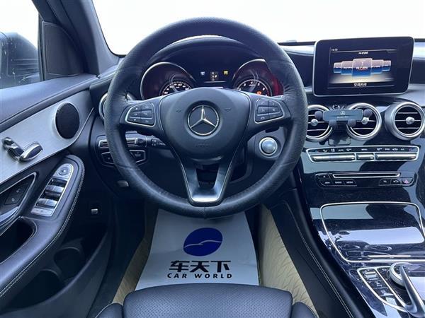 奔驰GLC轿跑 2017款 GLC 200 4MATIC 轿跑SUV