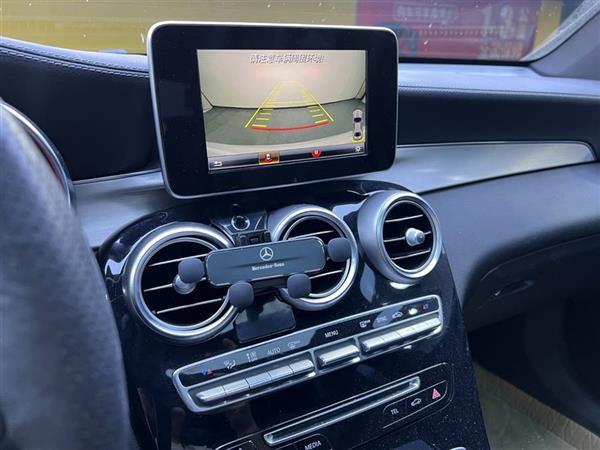 奔驰GLC轿跑 2017款 GLC 200 4MATIC 轿跑SUV