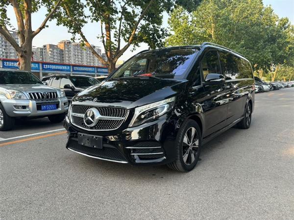 奔驰V级 2020款 V 260 L 长轴距豪华版