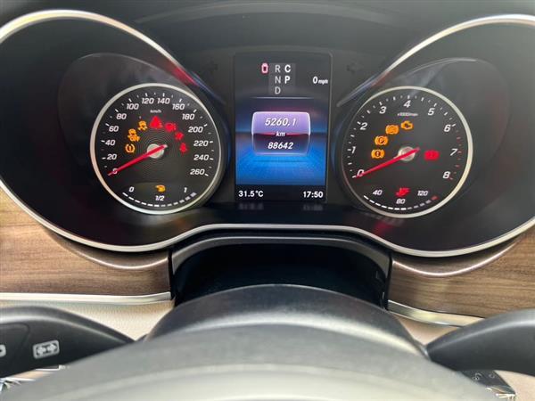 奔驰V级 2020款 V 260 L 长轴距豪华版