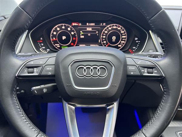 奥迪Q5L 2020款 45 TFSI 尊享时尚型