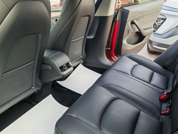 Model 3 2021款 标准续航后驱升级版