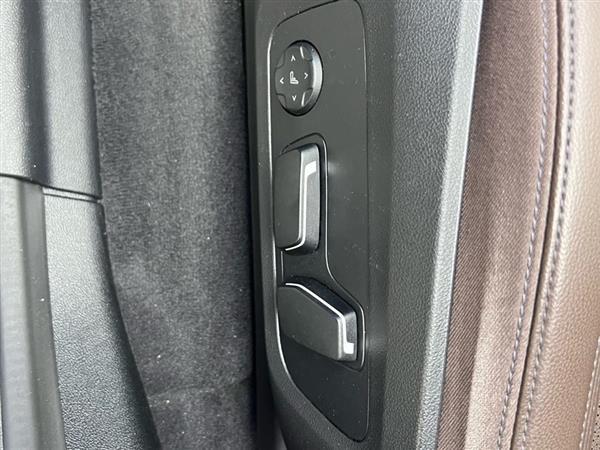 宝马X3 2023款 xDrive30i 领先型 M曜夜套装