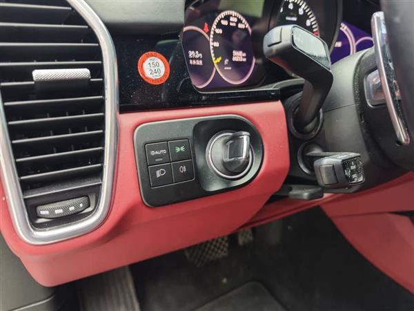 Cayenne新能源 2021款 Cayenne E-Hybrid 2.0T