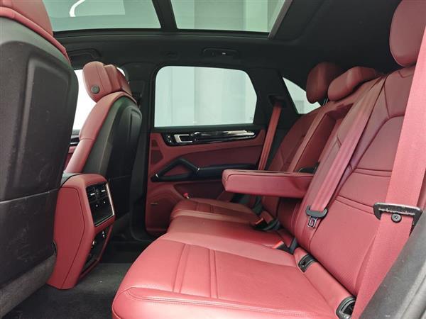 Cayenne新能源 2021款 Cayenne E-Hybrid 2.0T