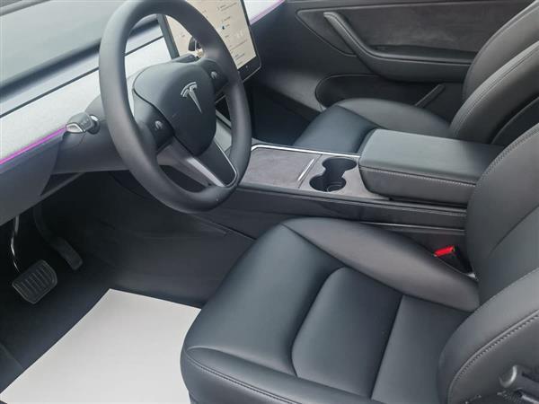 Model Y 2024款 后轮驱动版