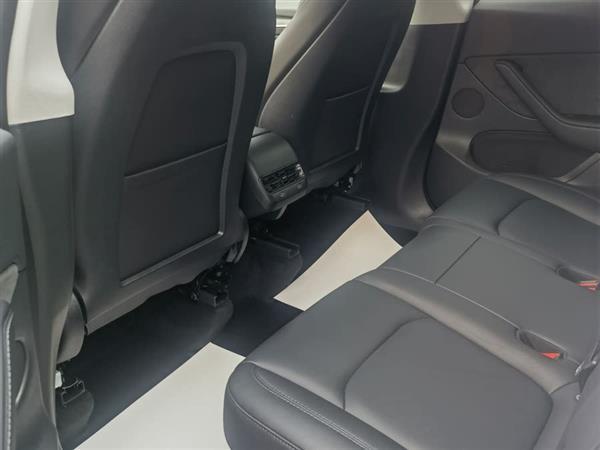 Model Y 2024款 后轮驱动版