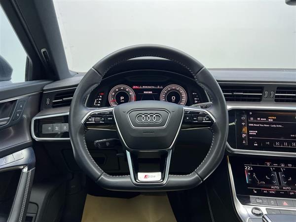 奥迪A6L 2020款 55 TFSI quattro 尊享动感型