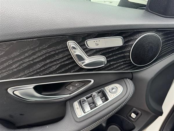 奔驰C级(进口) 2019款 C 260 旅行轿车