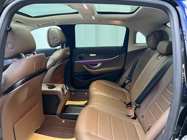 奔驰E级 2020款 E 300 L 运动时尚型