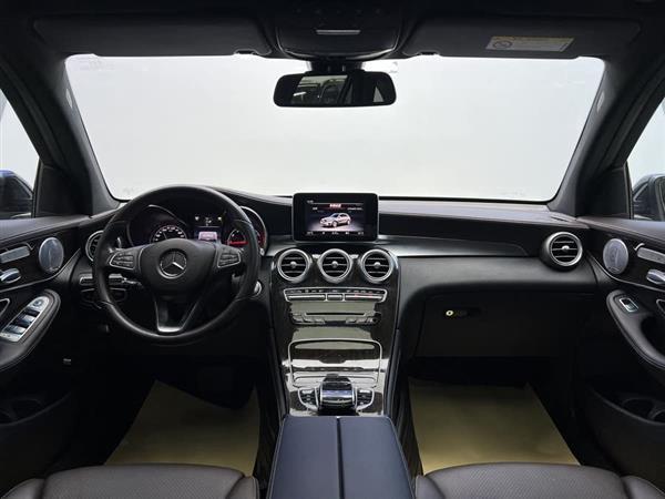 奔驰GLC 2018款 GLC 260 4MATIC 动感型
