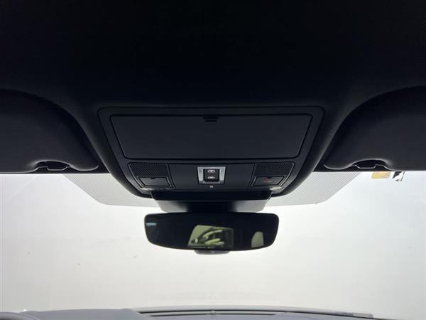 揽胜极光 2020款 249PS R-DYNAMIC S 运动版