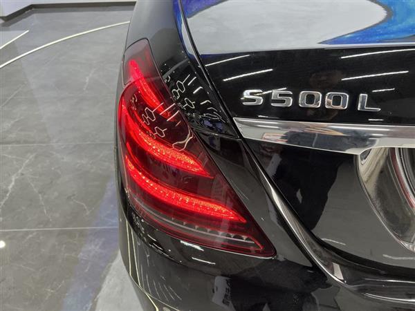 奔驰S级 2018款 S 500 L 4MATIC