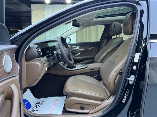 奔驰E级 2023款 E 300 L 豪华型