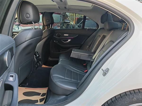 奔驰C级 2021款 C 260 L 运动版