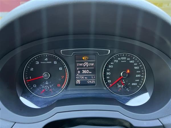 奥迪Q3 2018款 30周年年型 30 TFSI 时尚型