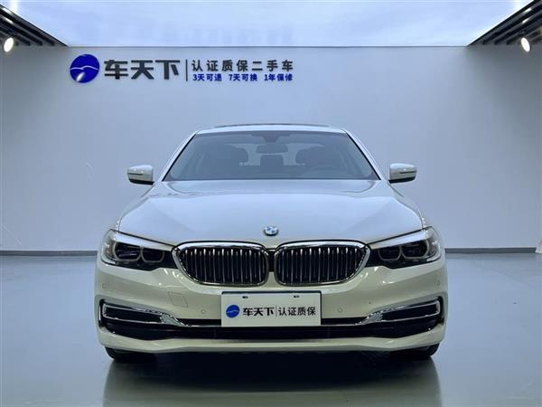 宝马5系 2019款 改款 525Li 豪华套装