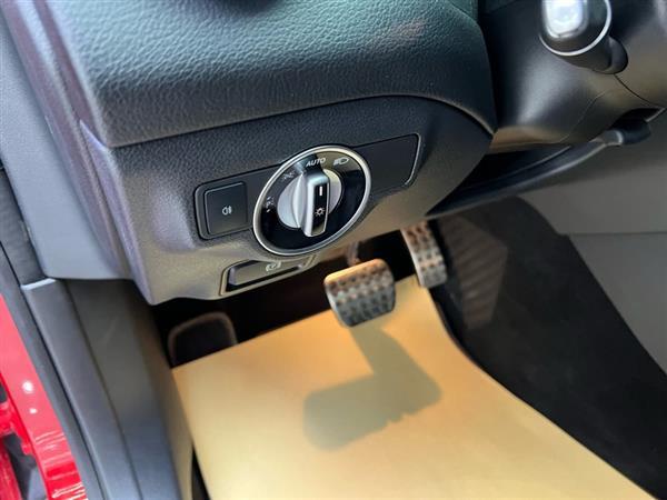 奔驰CLA(进口) 2018款 CLA 220 4MATIC