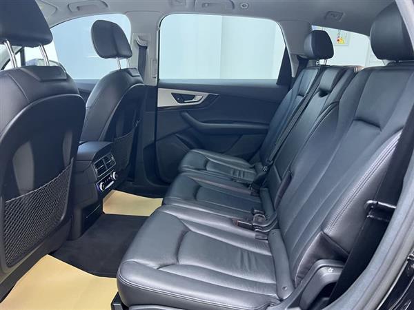 奥迪Q7 2016款 45 TFSI 技术型