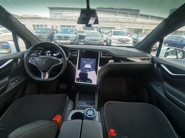 Model X 2016款 Model X 90D